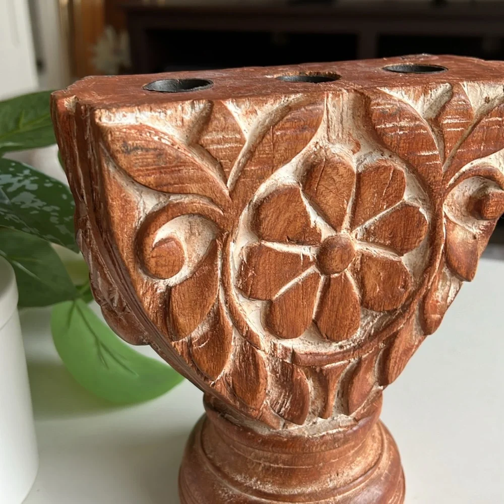 Vintage carved floral